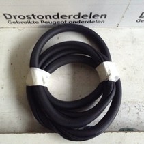 Türdichtung hinten rechts 9825831480 Peugeot 2008 II P24E