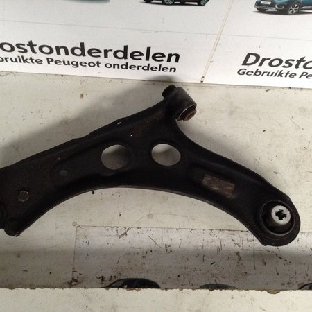 Control Arm Left 9831626480 / 9850673680 Peugeot 208 II P21E