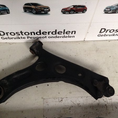 Control Arm Left 9831626480 / 9850673680 Peugeot 208 II P21E