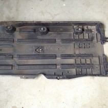 Floor panel right 9823547580 Peugeot 208 II P21E