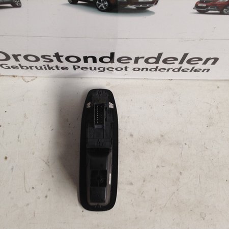 Raamschakelaar Links-Voor 96758210ZD Peugeot 208