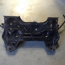 Subframe + Stabilisatorstang 9834696980 Peugeot 208 II P21E