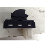 Window Switch Front Right 98044803ZD Peugeot 2008 II P24E