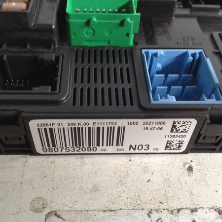 BSI Fuse Box 9807532080 Peugeot 2008