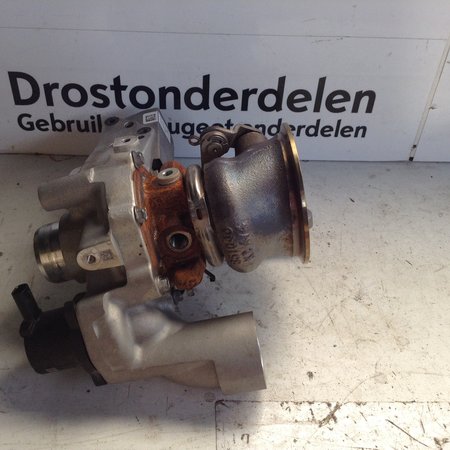 Turbo 9836081180 Peugeot 2008 II P24E (Motorcode HN05)