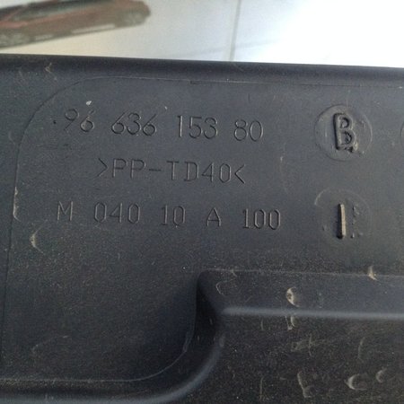 Battery box 9663615380 Peugeot 308