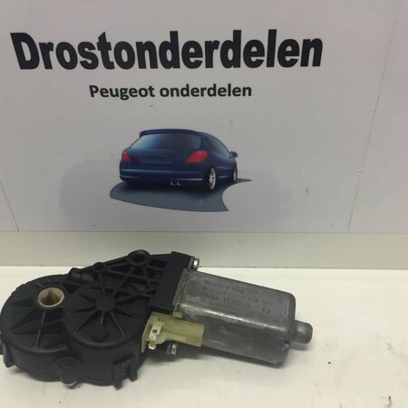 Achterklep motor Peugeot 308cc  (8446L4) Bosch