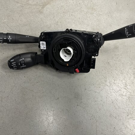 Steering column switch with article number 98369240ZD Peugeot 2008II