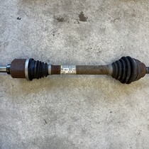 Front drive shaft, left with part number 9656135280 Peugeot 308 cc (3272TZ)