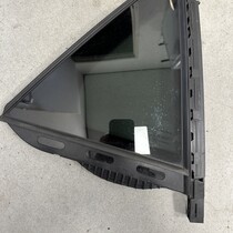 Zijruit rechtsachter  9825845380  Peugeot 2008II donker getint