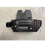 Tailgate lock mechanism with article number 9684648680 Peugeot 2008II