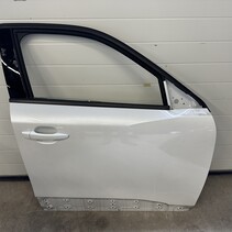 Door 4-door right front with article number 9831047380 Peugeot 2008 II Color KWE pearl white