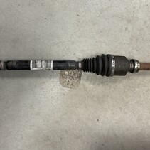 Front right drive shaft with article number 9811933980 Peugeot 3008 II