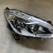 Koplamp Rechts-voor Facelift led Peugeot 208  9822690180