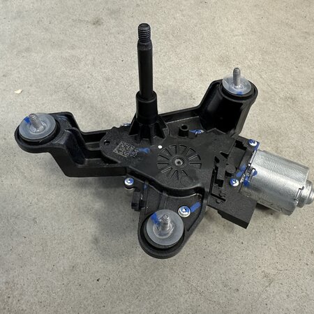 Rear wiper motor with article number 9819900080 Peugeot 208II