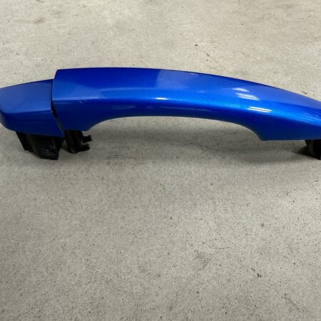 Door handle Rear right Peugeot 208 II color code ESM blue