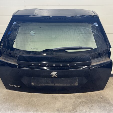 Tailgate with part number 9831045880 Peugeot 2008II color code KTV black