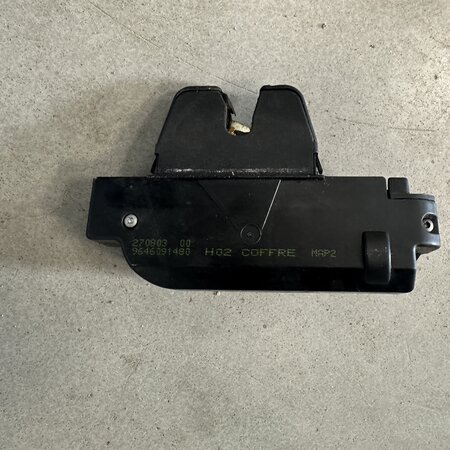 Tailgate lock mechanism with article number 9646091480 Peugeot 307 CC convertible