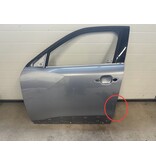 Portier 4Deurs links-voor met artikelnummer (KCA) kleur grijs blauw 9831047780 Peugeot 2008II ( ( Let op  Restyle deukje )