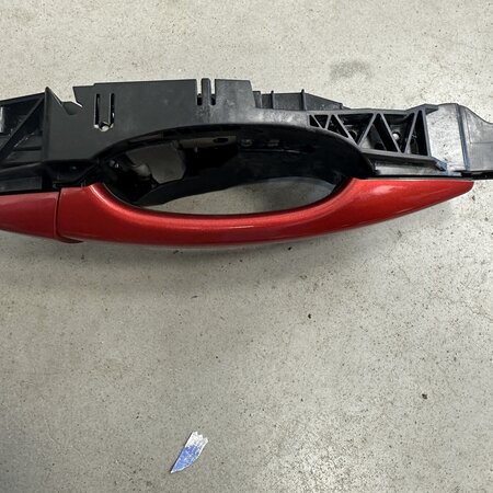 Door handle 4-door right front with article number 980297801T Peugeot 2008 II