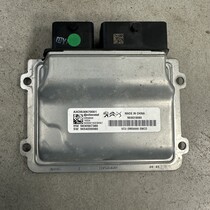 Computer Motormanagement met motorcode 5G06 9839318080 Peugeot 3008 II