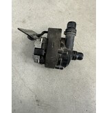 Additional water pump with article number 9823813480 Peugeot 3008 II