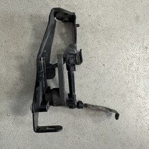 Xenon hoogteregelaar   9824543080   Peugeot 208 II   onder subframe