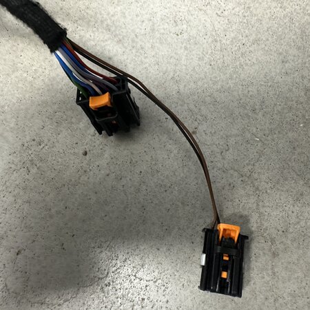 Outside mirror left Peugeot 2008 II P21E Color EVH 98271330XT With blind spot monitoring
