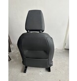 Front seat right with article number 9822701480 Peugeot 208 II