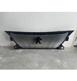 Grille in front bumper 9826326680 Peugeot 2008 II 982595261T
