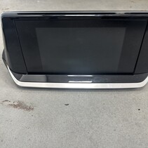 Navigation Display with article number 9838129680 Peugeot 208 II