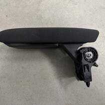 Armlehne Mittelkonsole mit Artikelnummer 98257277ZD Peugeot 208 II