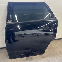 Portier 4Deurs links-achter met artikelnummer  9815638880 Peugeot 5008 II zwart  (KTVD)
