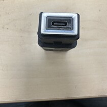 USB Type C 9848394780 / 9852057080 Peugeot 208 II