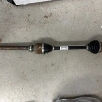 Right drive shaft 9825392880 Peugeot 208 II Hybrid