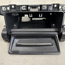 Halterung für kabelloses Telefonladegerät Peugeot 208 II