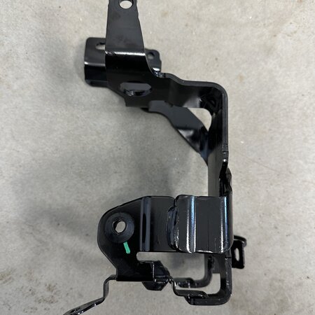 Abs pump holder 9851154180 Peugeot 208 II
