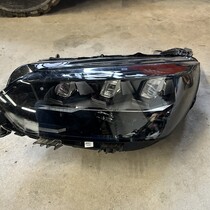 Koplamp Links 9850598780 Peugeot 208 II GT ( LET OP ENGELS KOPLAMP)