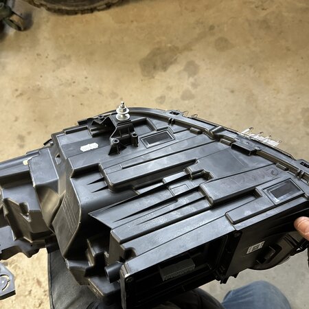 Scheinwerfer rechts 9850598380 Peugeot 208 II GT (ACHTUNG ENGLISCHER SCHEINWERFER)