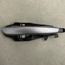 Portier handgreep Rechts-achter Peugeot 2008 II kleurcode KCA