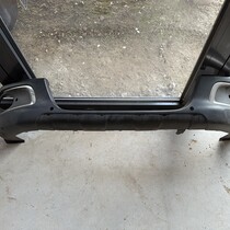 Onderbumper lijst  9802520577 peugeot 2008  met PDC gaten