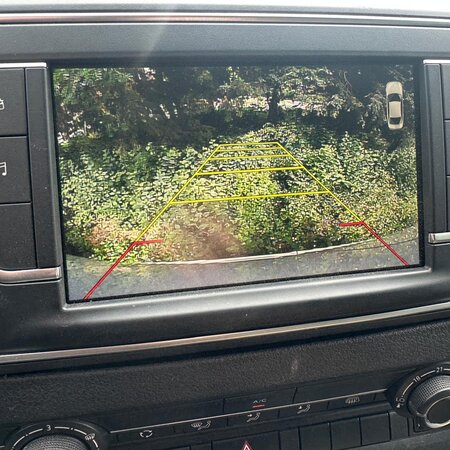 Peugeot Expert reversing camera – (2017 to mid 2024) Brake light camera (double rear door only)