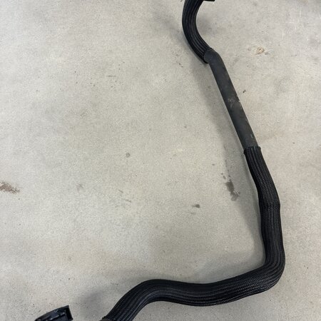 Wasserschlauch 9826372980 Peugeot 2008 E