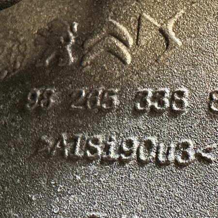 Motorträger mit Artikelnummer 9826533880 Peugeot 208 E