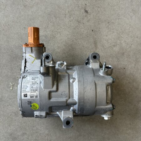 Air conditioning pump 9840056680 Peugeot 208 E