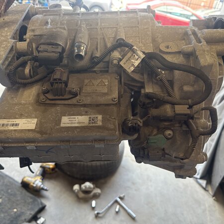 IMA-Motor mit Artikelnummer 1691078180 Peugeot 3008 II Hybrid 4x4 ( 3V9N04)