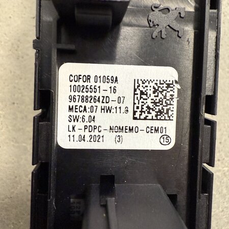 Electric Window Switches with article number 96788264ZD Peugeot 208 II