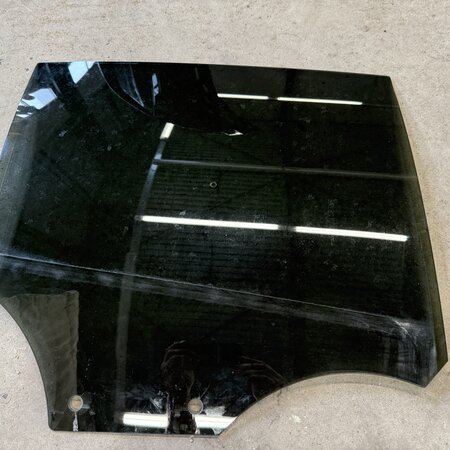 peugeot Door window 4-door right rear with article number 9823170280 Peugeot 208II