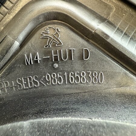 Sierlijst rechtsachter 9851658380 Peugeot 208 II