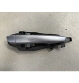 Door handle 4-door right-Rear with article number 9802977180 Peugeot 208 II color code KCA